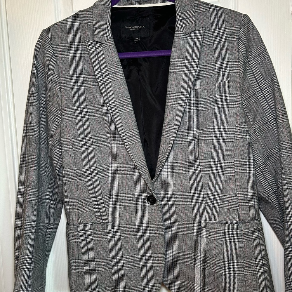 Banana Republic Black and White Checkered Blazer